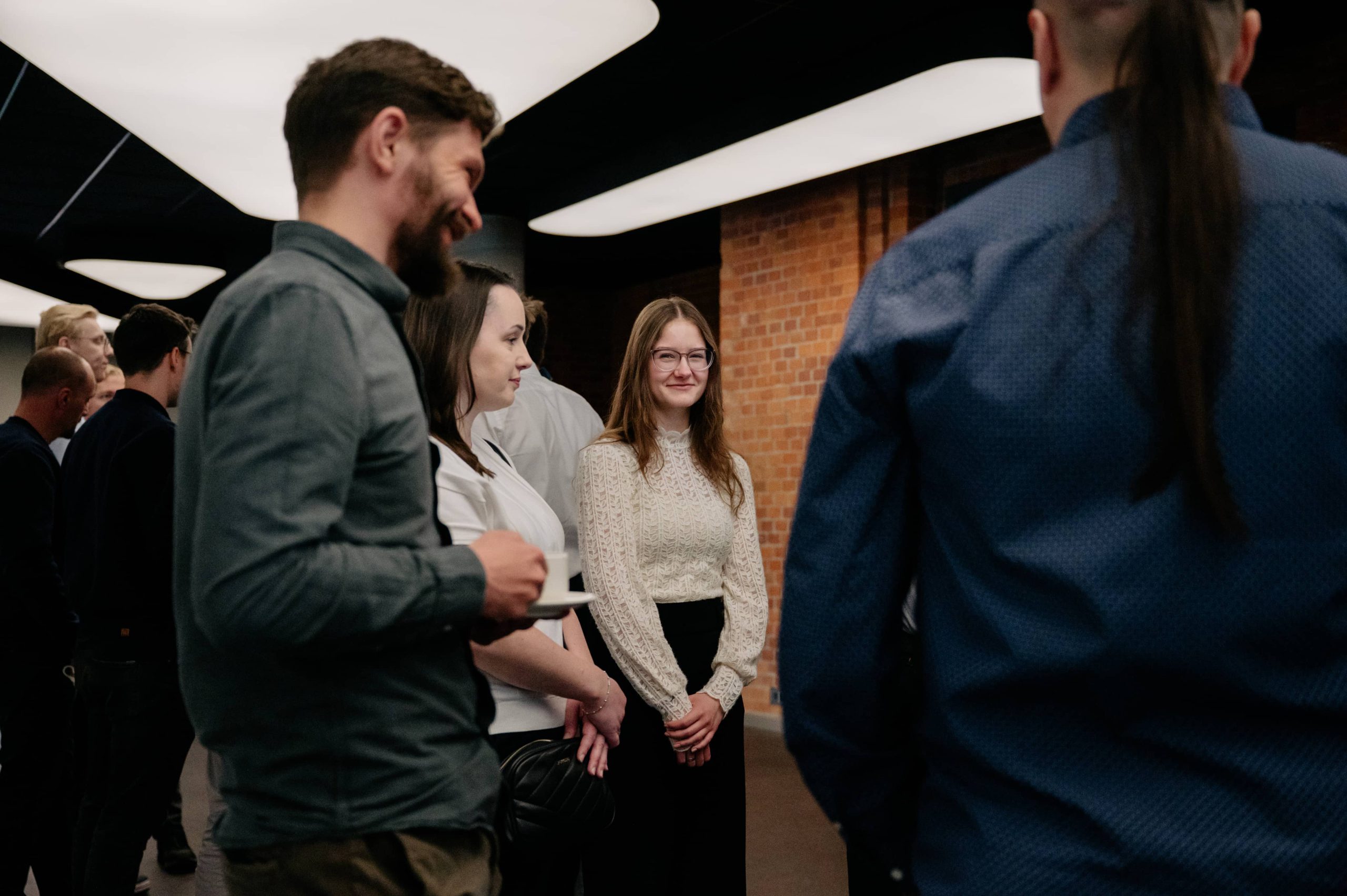 Rozmowy pracowników podczas wydarzenia IT.integro